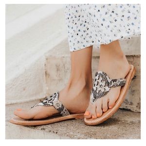 Freebird Sandals Size 6 NIB